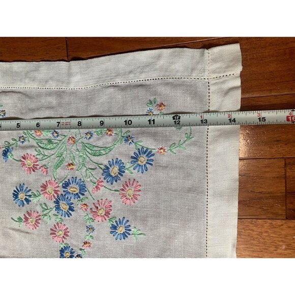 Vintage Floral Embroidered Linen Table Runner - 41" x 14.5" - Charming Handcraft - Picture 5 of 8